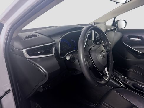 Used 2022 Toyota Corolla XLE FWD image 23