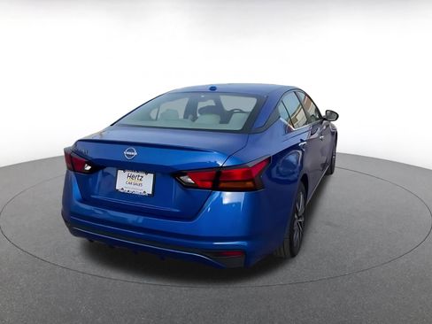 Used 2025 Nissan Altima 2.5 SV image 15