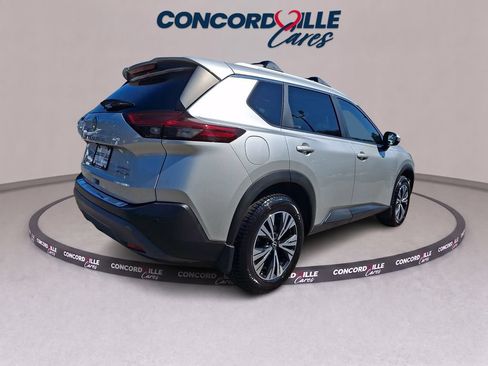 Certified 2023 Nissan Rogue SV w/ SV Premium B Package AWD/4WD image 7