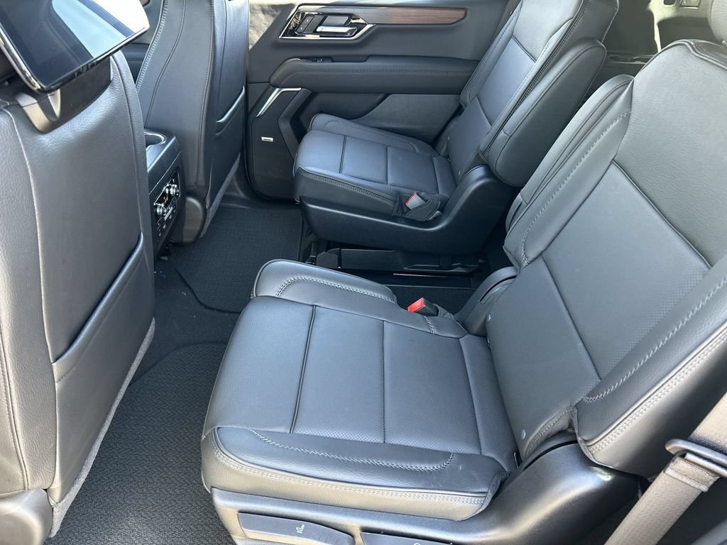 New 2026 GMC Yukon Denali w/ Denali Reserve Package AWD/4WD image 26