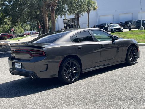 Used 2022 Dodge Charger R/T w/ Blacktop Package RWD image 9