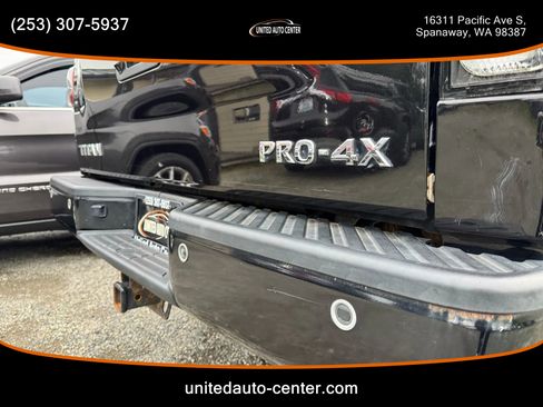 Used 2014 Nissan Titan PRO-4X image 22