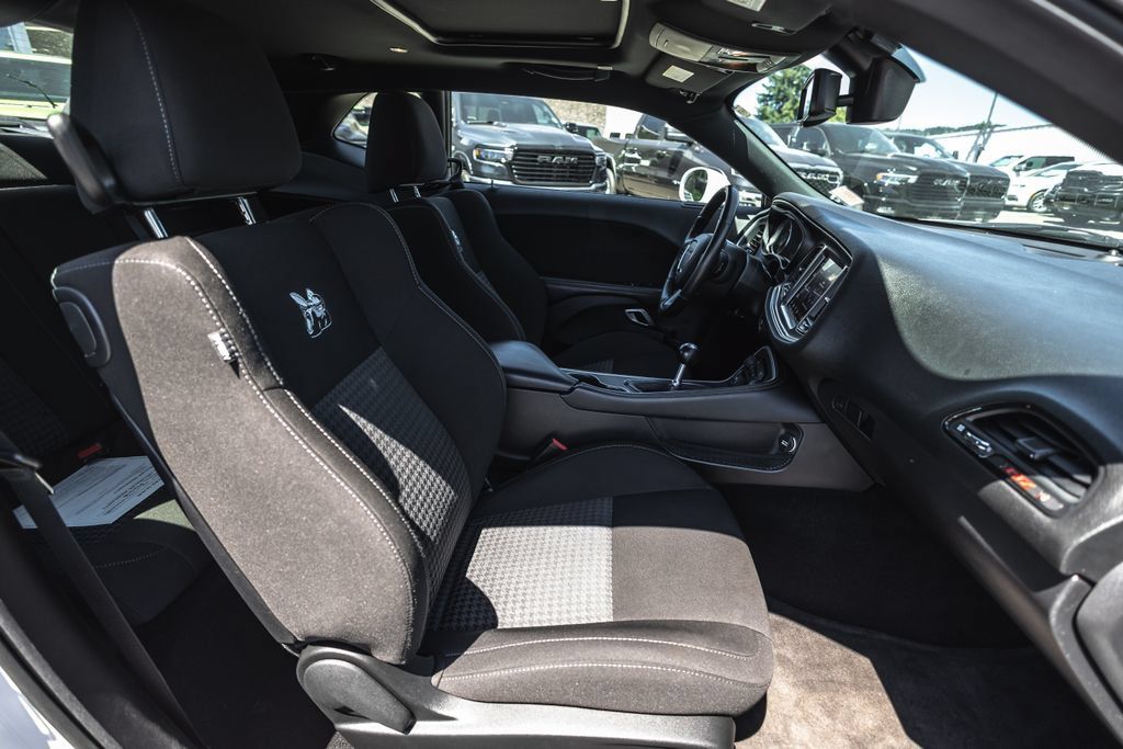 Used 2021 Dodge Challenger R/T Scat Pack RWD image 23