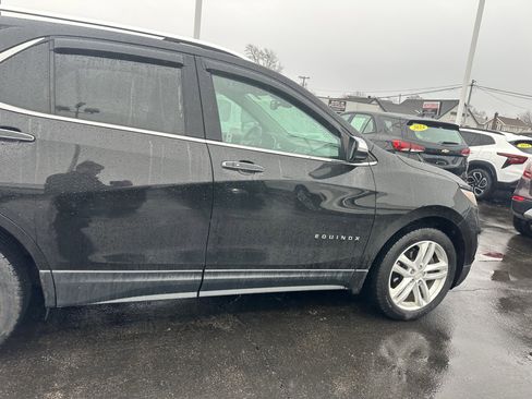 Used 2020 Chevrolet Equinox Premier image 10