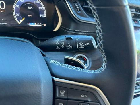 Used 2021 Jeep Grand Cherokee L Limited image 35