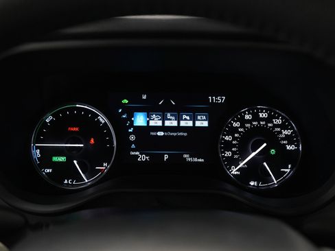 Used 2024 Toyota Sienna Limited AWD/4WD image 27