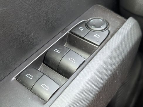 Used 2023 Chevrolet Colorado LT w/ LT Convenience Package III AWD/4WD image 14