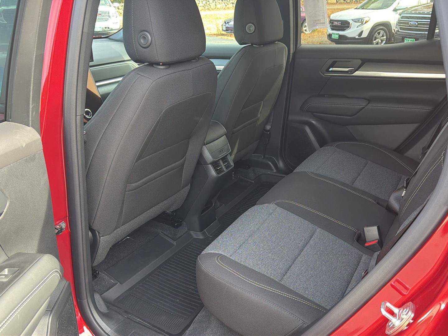 New 2027 GMC Terrain Elevation w/ Black Edition AWD/4WD image 12