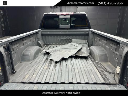 Used 2022 Chevrolet Silverado 2500 High Country w/ Z71 Off-Road Package image 41