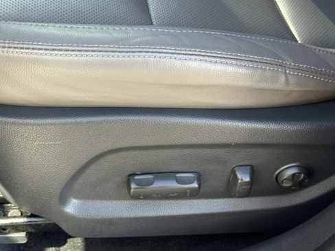 Used 2019 Hyundai Santa Fe XL image 19