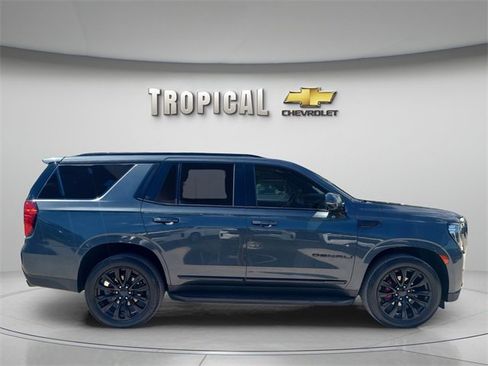 Used 2021 GMC Yukon Denali w/ LPO, Illumination Package image 6