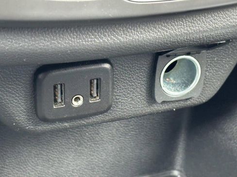 Used 2020 Chevrolet Traverse LT w/ Driver Confidence II Package image 25