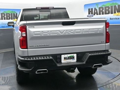 Used 2022 Chevrolet Silverado 1500 LT Trail Boss w/ LT Trail Boss Premium Package AWD/4WD image 4