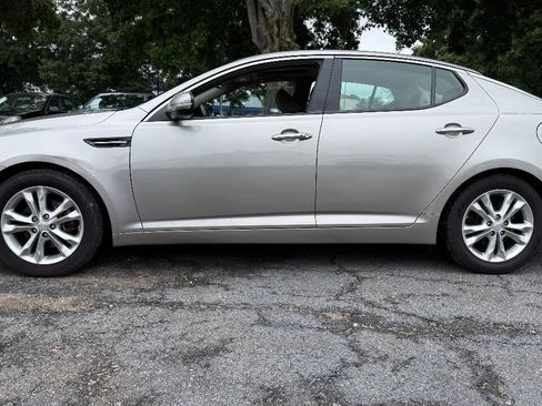 Used 2012 Kia Optima EX w/ Premium Pkg FWD image 8