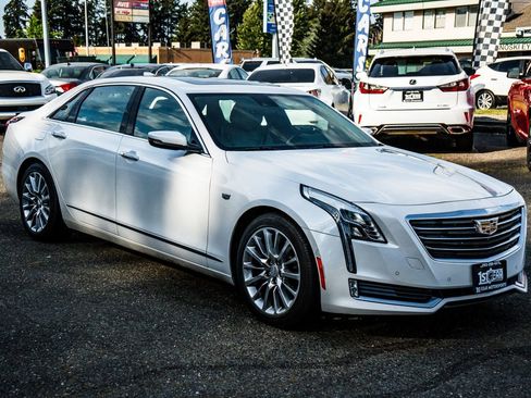 Used 2017 Cadillac CT6 Premium Luxury w/ Comfort Package AWD/4WD image 6