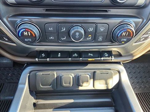 Used 2016 Chevrolet Silverado 1500 LTZ Z71 w/ LTZ Plus Package image 18