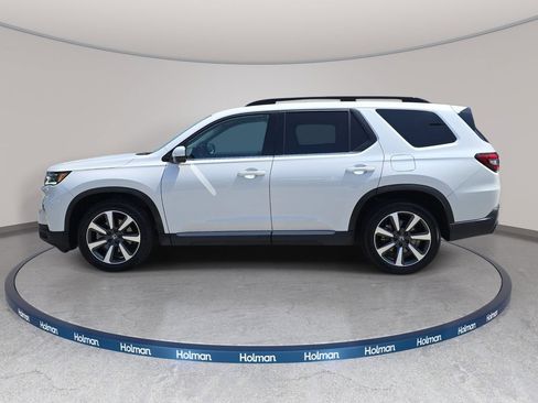 Used 2023 Honda Pilot Elite image 9