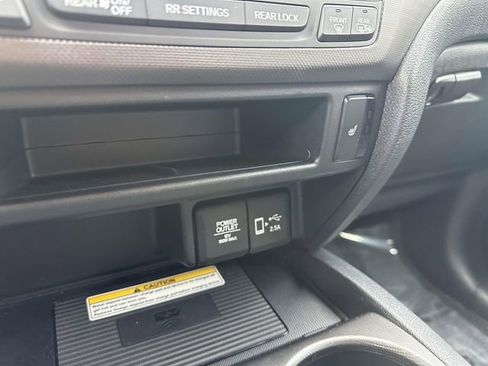 Certified 2022 Honda Pilot TrailSport image 22