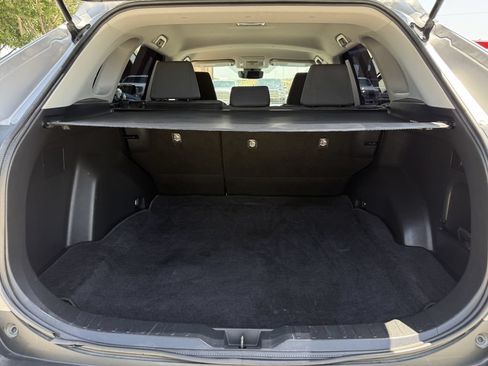 Used 2021 Toyota RAV4 XLE FWD image 29