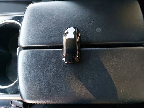 Used 2017 Tesla Model X 75D image 10