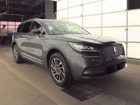 Used 2022 Lincoln Corsair AWD w/ Equipment Group 101A image 11