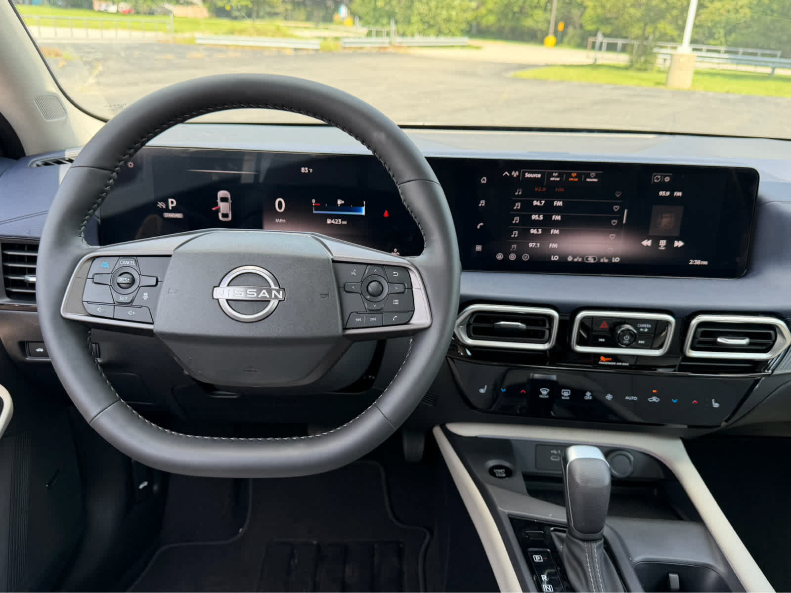 Used 2026 Nissan Sentra SL w/ Floor Mat Package FWD image 16
