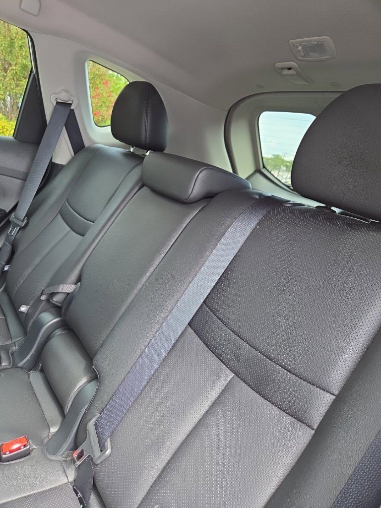Used 2018 Nissan Rogue SL FWD image 13
