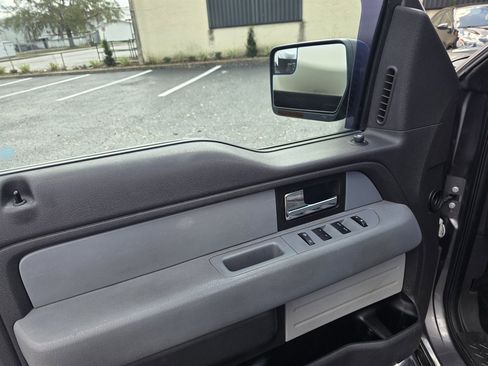 Used 2013 Ford F150 XLT w/ Luxury Equipment Group image 12