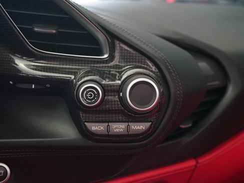 Used 2019 Ferrari 488 Spider RWD image 22