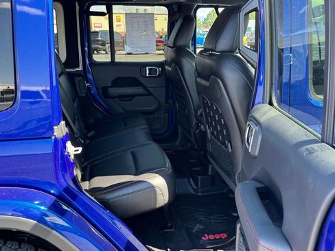 Used 2019 Jeep Wrangler Unlimited Rubicon image 11