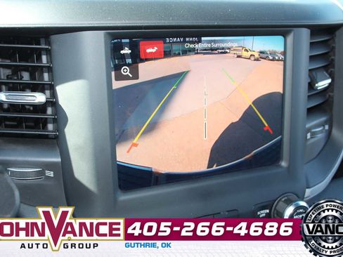 Used 2024 RAM 3500 Tradesman w/ Chrome Appearance Group image 39