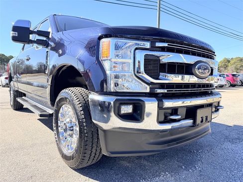 Used 2022 Ford F350 XLT w/ XLT Premium Package image 8