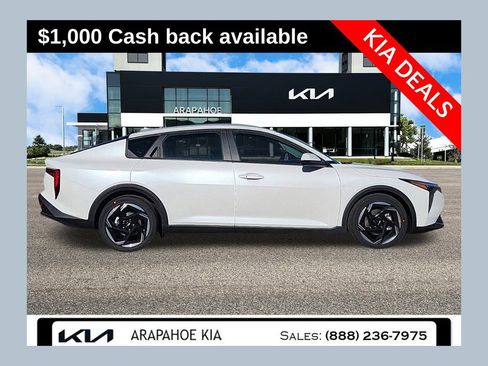 New 2025 Kia K4 EX image 1