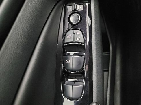 Used 2023 Nissan Altima 2.5 SV image 27