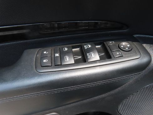 Used 2011 Dodge Durango Crew w/ Entry Nav/Commuter Group AWD/4WD image 12
