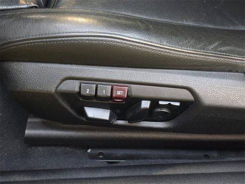 Used 2015 BMW 228i Convertible image 22