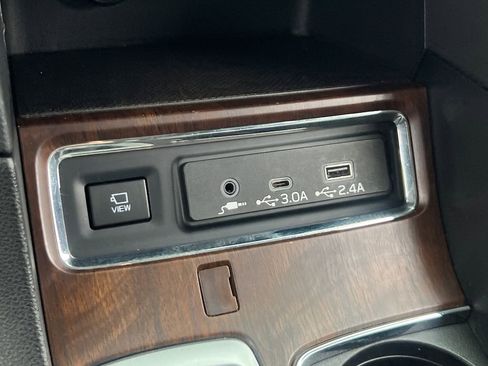 Used 2023 Subaru Ascent Touring image 25