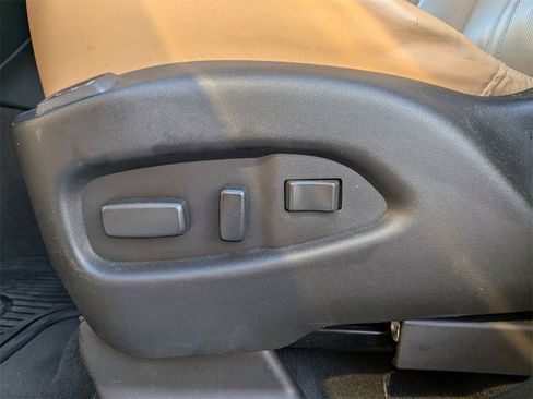 Used 2015 Cadillac SRX Performance w/ Driver Awareness Package image 11