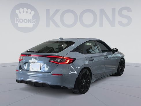 Used 2023 Honda Civic Sport image 11