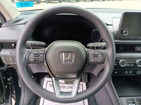 Used 2025 Honda CR-V EX image 9