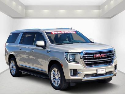 Used 2023 GMC Yukon XL SLT w/ SLT Premium Package