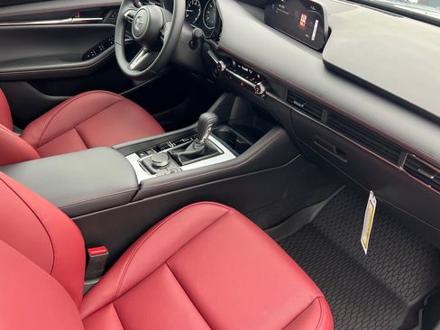 Used 2026 MAZDA MAZDA3 Carbon image 12