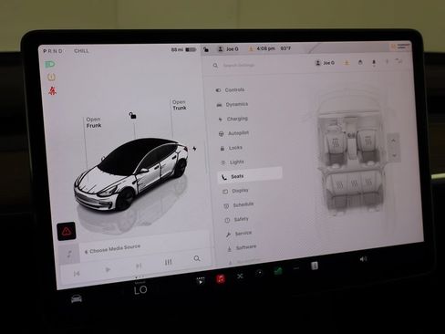 Used 2023 Tesla Model 3 Standard Range RWD image 34