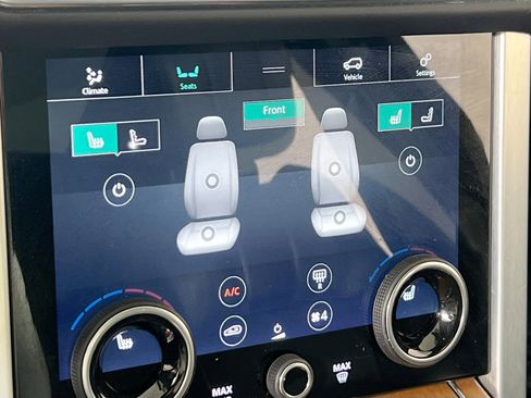 Used 2020 Land Rover Range Rover Autobiography image 19