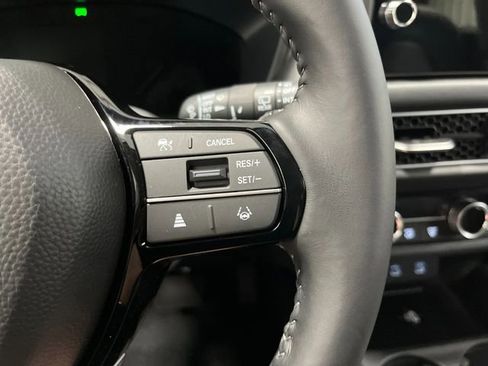 New 2026 Honda HR-V EX-L image 18