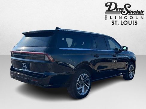 New 2026 Lincoln Navigator L Reserve image 5