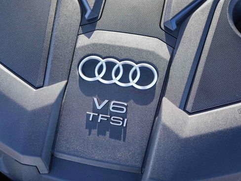 Used 2025 Audi A8 L 3.0T AWD/4WD image 46