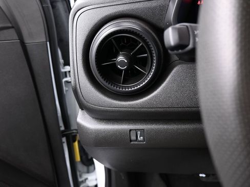 Used 2024 Chevrolet Colorado Trail Boss image 30