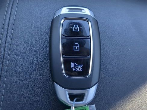Used 2020 Hyundai Santa Fe SEL image 27