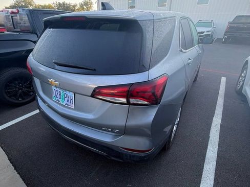 Used 2024 Chevrolet Equinox LT AWD/4WD image 3